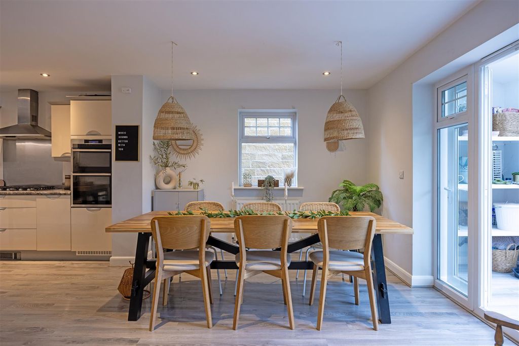 Property photo 3 of 22 4-396A0871.Jpg