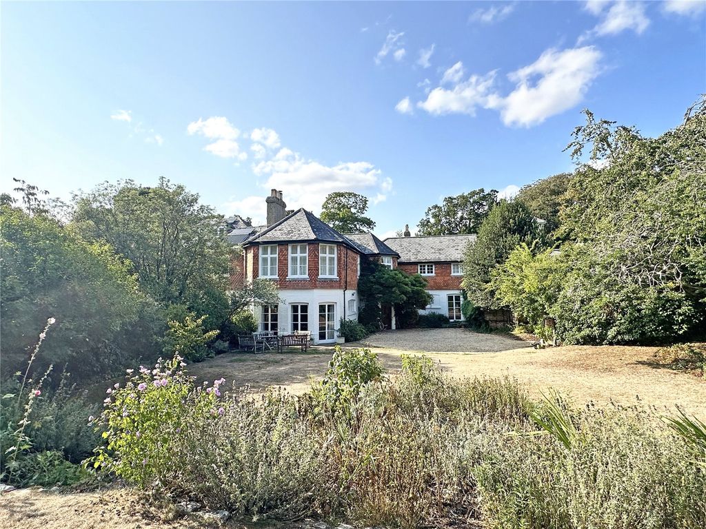Property photo 2 of 31 Picture No. 44