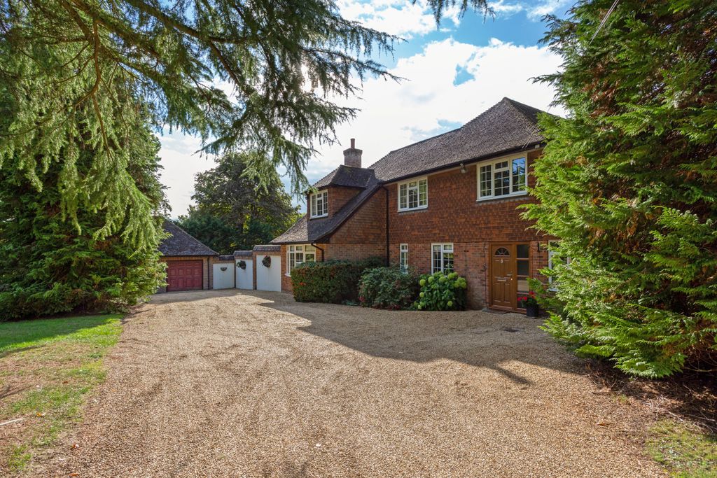 Property photo 2 of 15