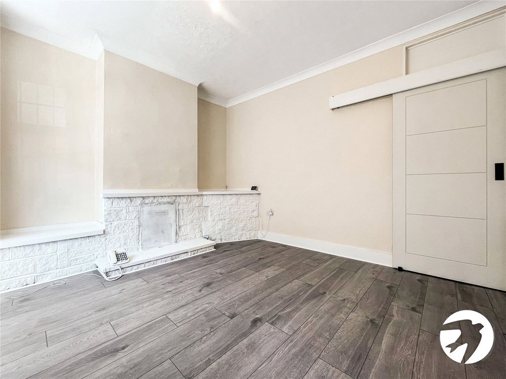 Property photo 3 of 14 Picture No. 03