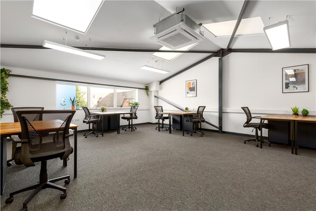 Property photo 3 of 9 Photo 3