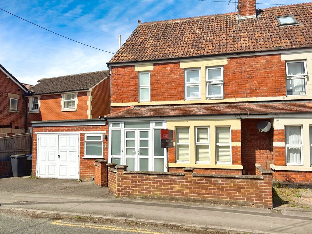 Property photo 1 of 19 Picture No. 23