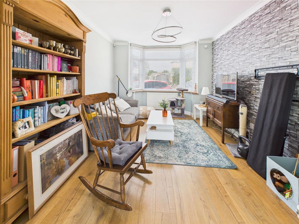 Property photo 2 of 15 Cam03736G0-Pr0130-Still001.Jpg