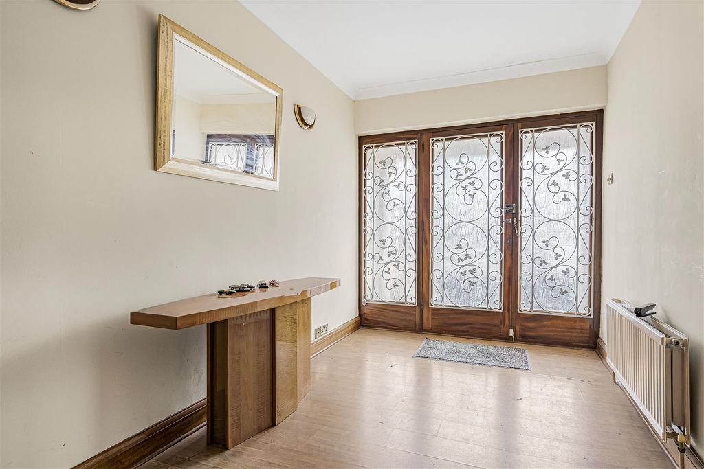 Property photo 3 of 25 17_92096.Jpg