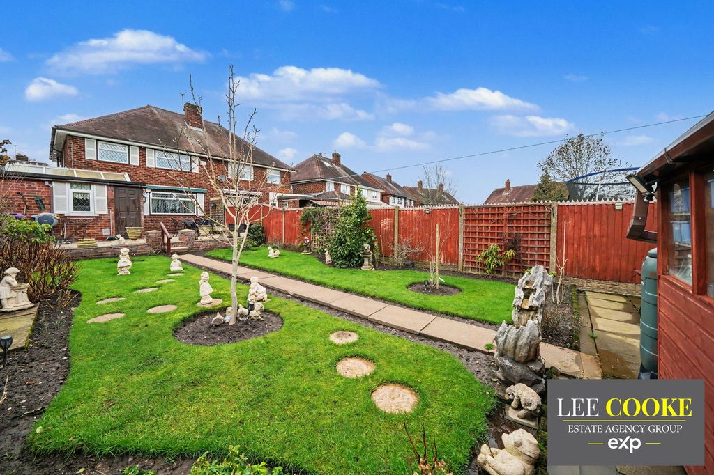 Property photo 2 of 23