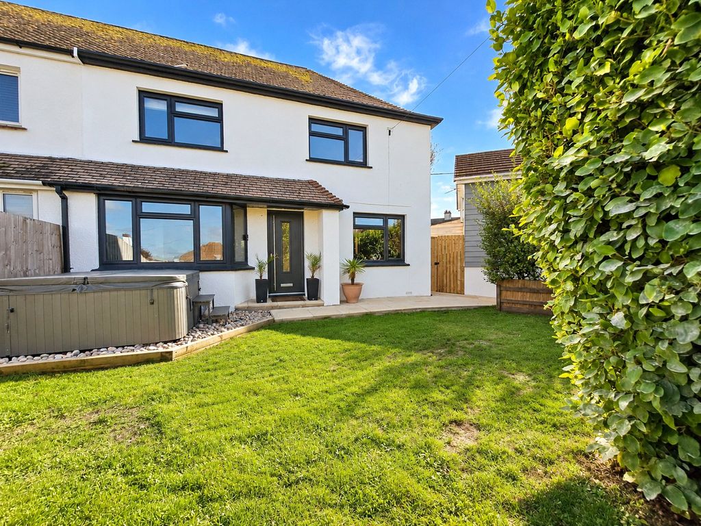 Property photo 1 of 19 Picture No. 02