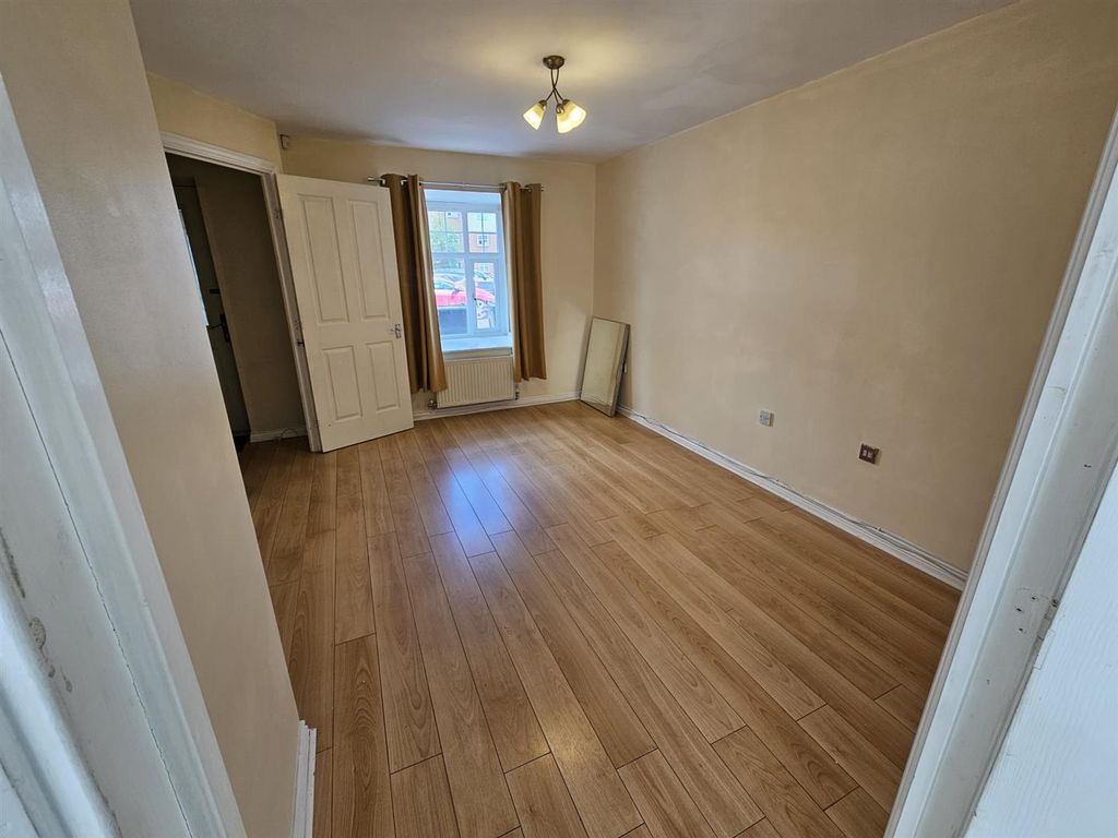 Property photo 3 of 20 Whatsapp Image 2026-06-08 At 12.58.00,,.Jpeg