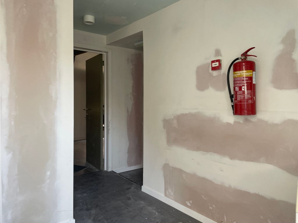 Property photo 3 of 26