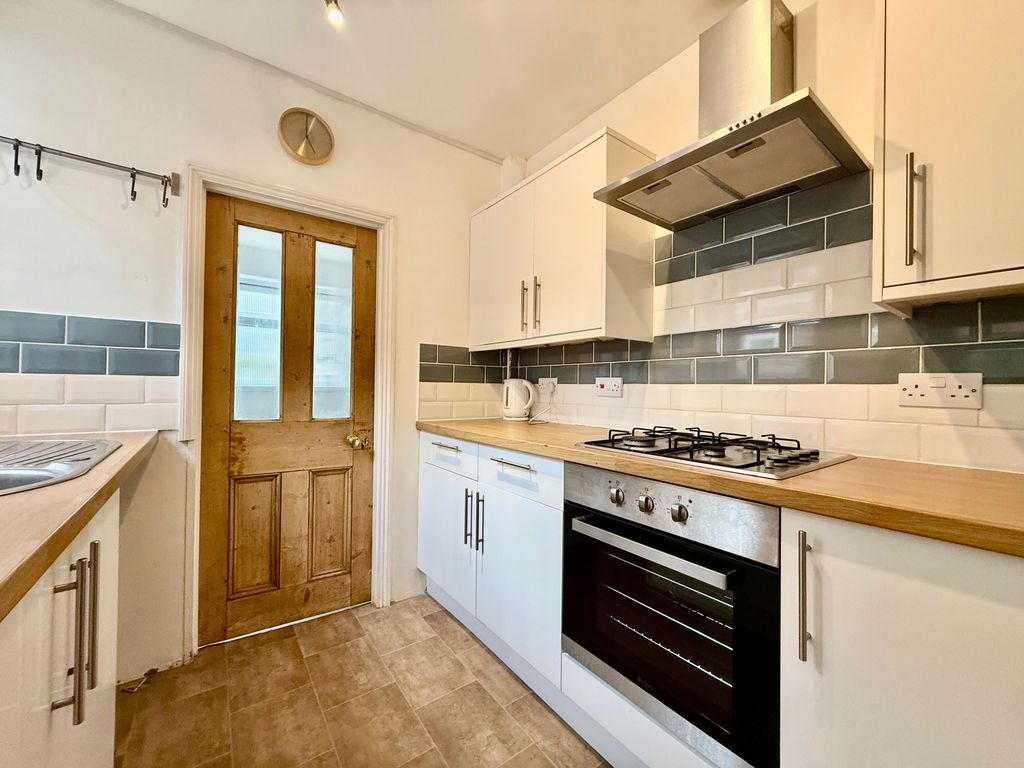 Property photo 1 of 15 Image