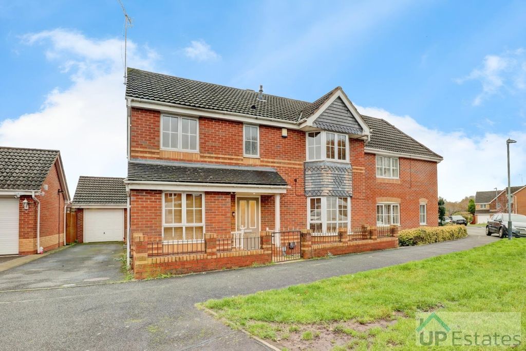 Property photo 1 of 22 Front Aspect