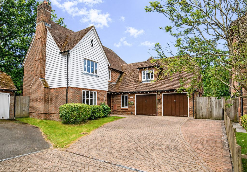 Property photo 3 of 18