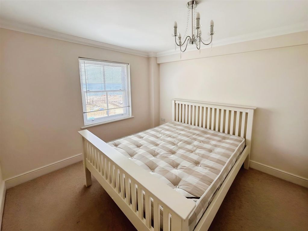 Property photo 2 of 8 674398Cf-Img_2059.Jpg