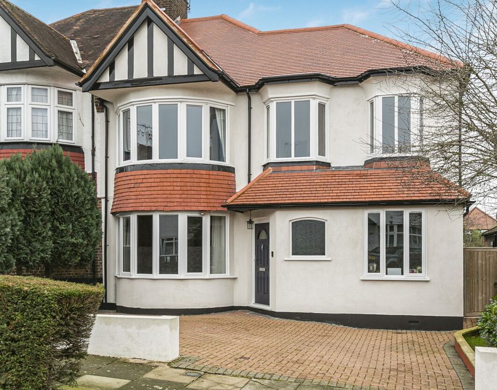 Property photo 1 of 15 2. Front Of The House