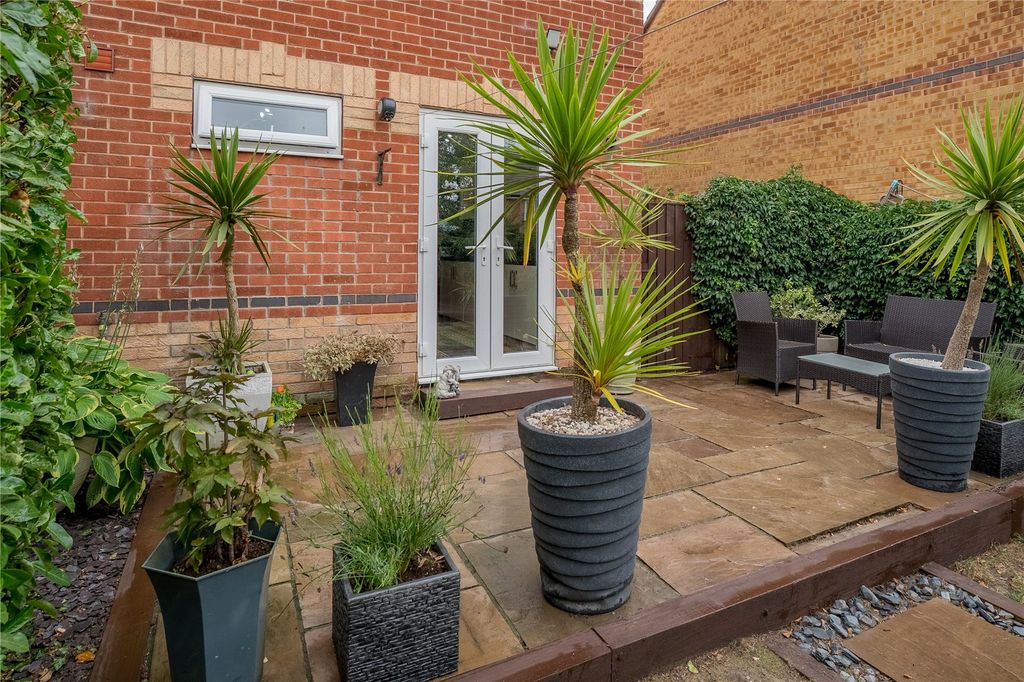 Property photo 3 of 22 Picture No. 35