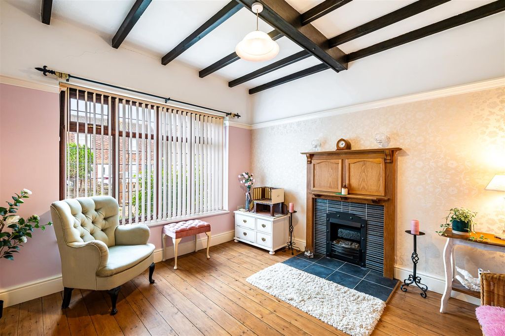 Property photo 3 of 17 17.Jpg