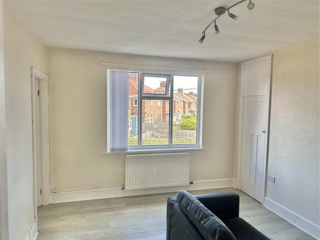 Property photo 2 of 9 486347Bb-7F44-4C4E-Bc2F-56Ccfea0A606_1_201_A.Jpeg