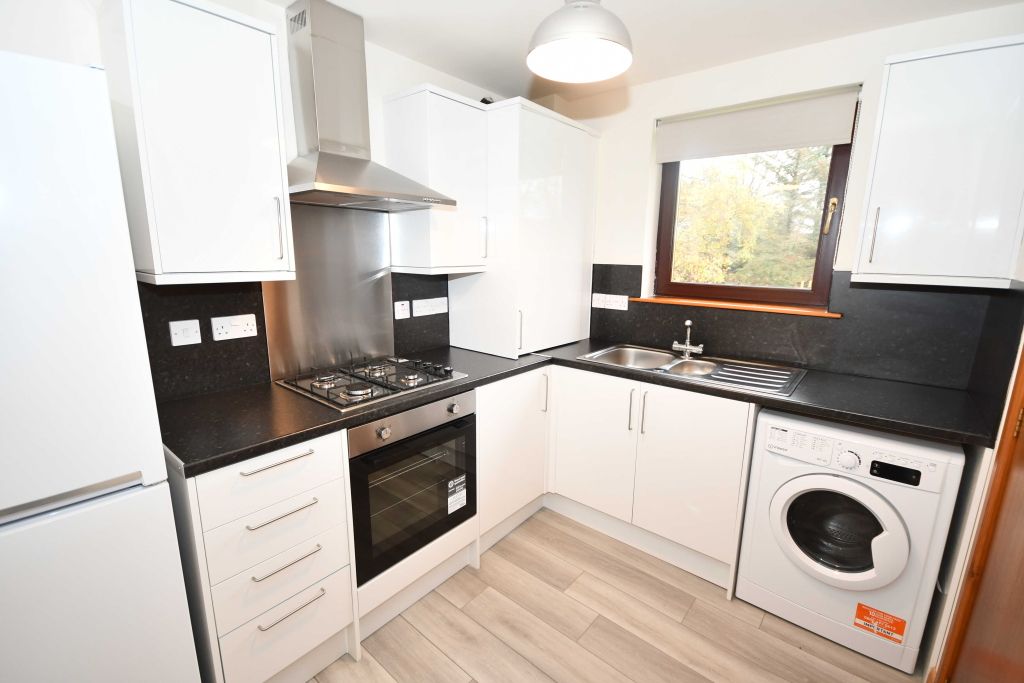 Property photo 1 of 9 Photo