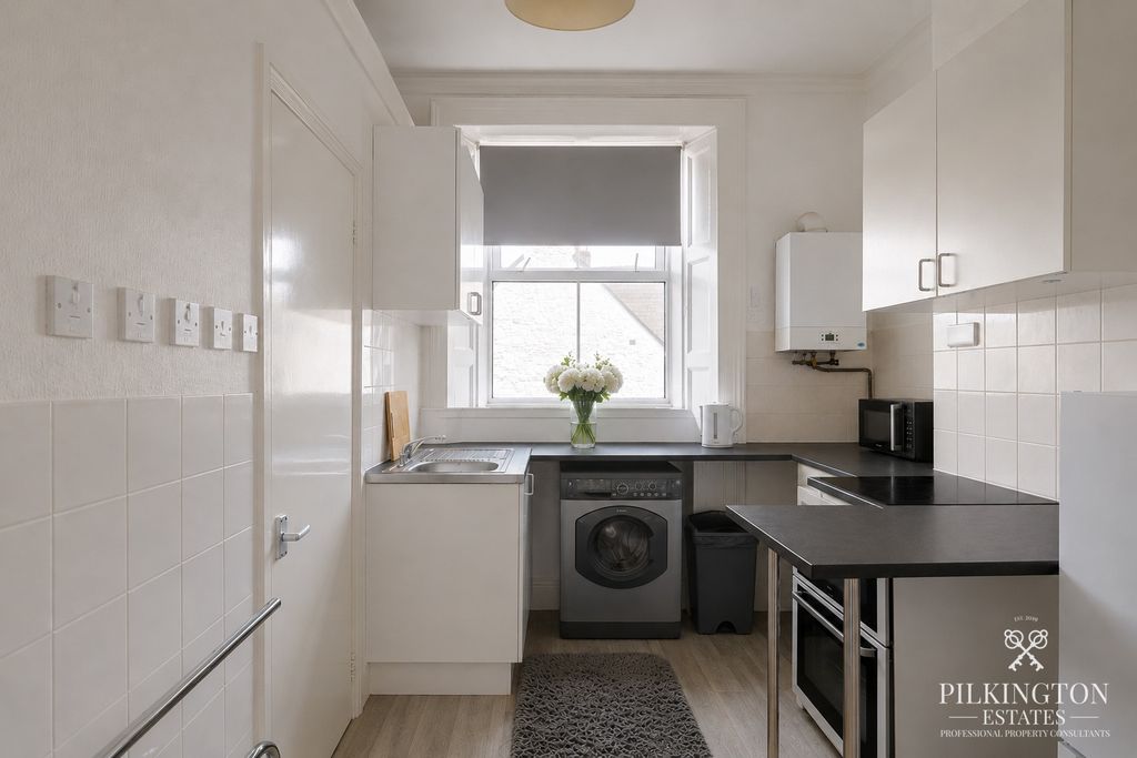 Property photo 3 of 5 5229465