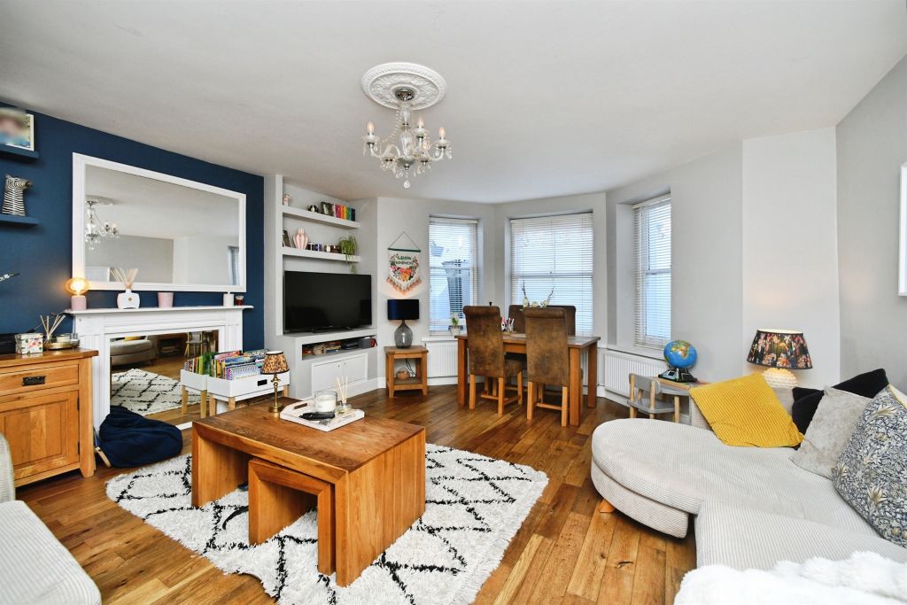 Property photo 3 of 20