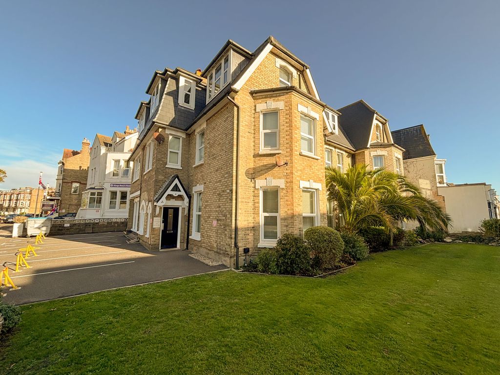 Property photo 1 of 10 Westclif985757524-10-2025__16-29-47_Img_7677_Edited.Jpg