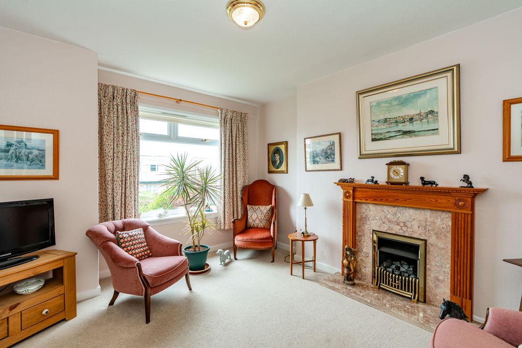 Property photo 3 of 25 Property Image 3