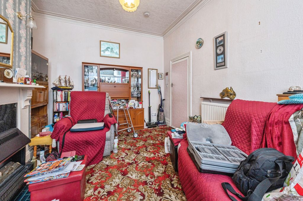 Property photo 3 of 14