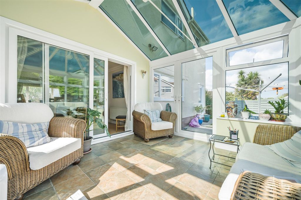 Additional image 11 of 4 bed detached house for saleMillands Close, Newton, Swansea SA3