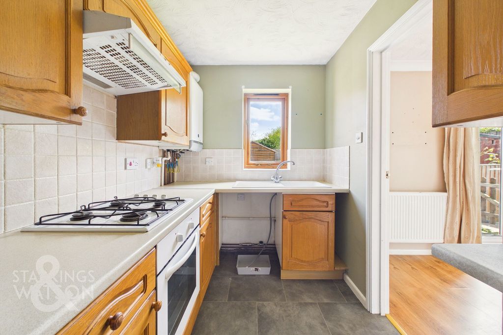 Property photo 3 of 19