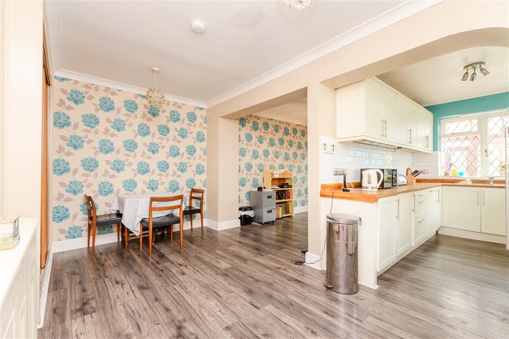 Property photo 1 of 14 Dining Area