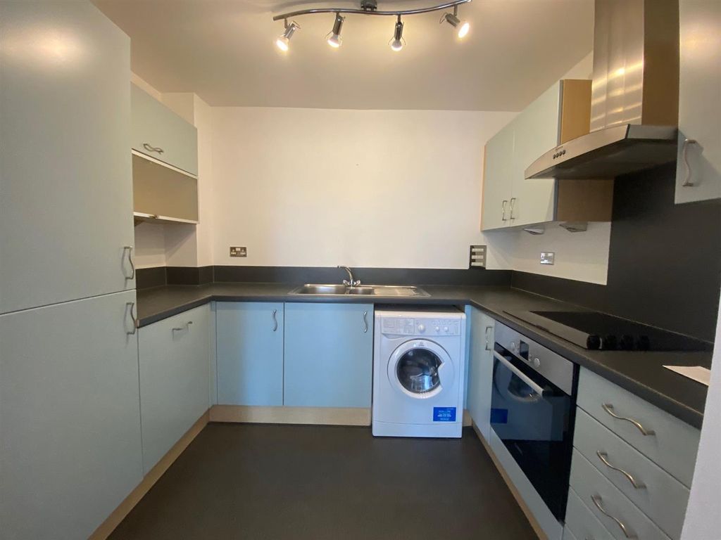 Property photo 2 of 12 Kitchen.Jpg