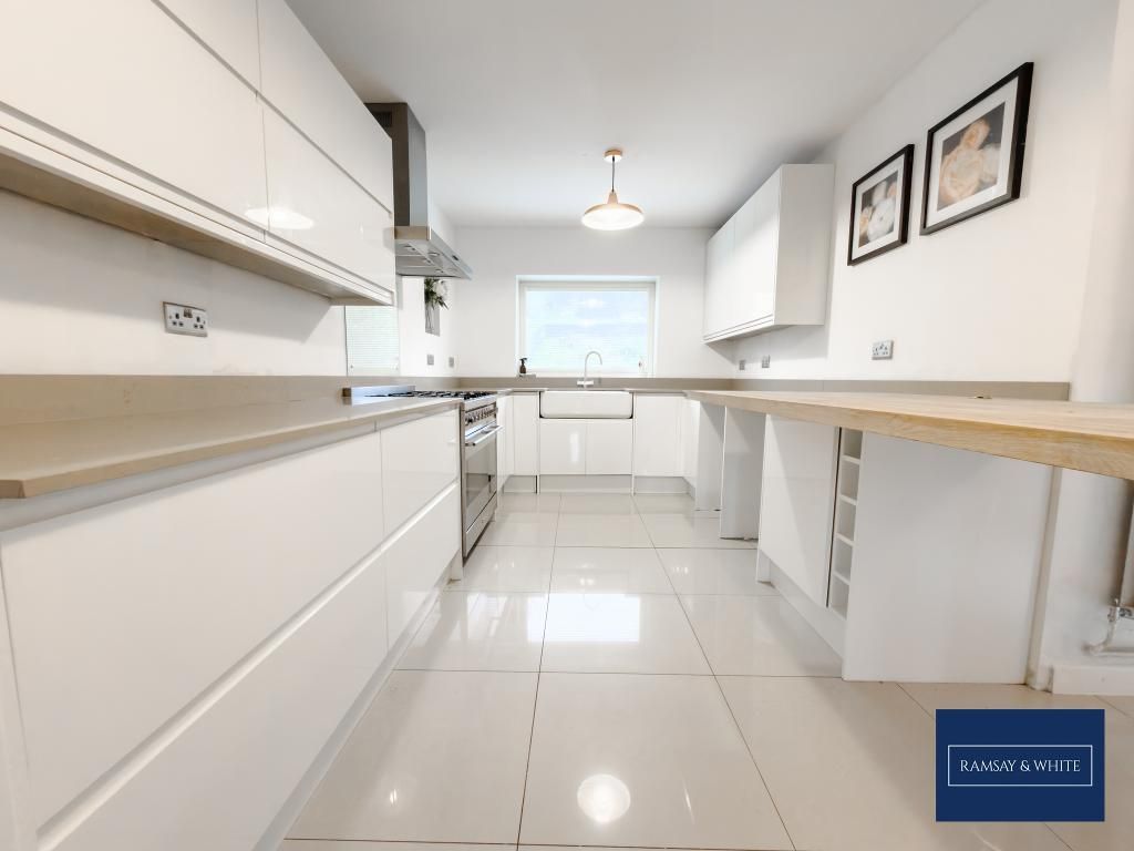 Property photo 3 of 21 Photo 3