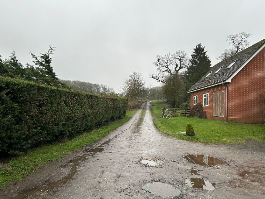 Property photo 2 of 5 Img_7322