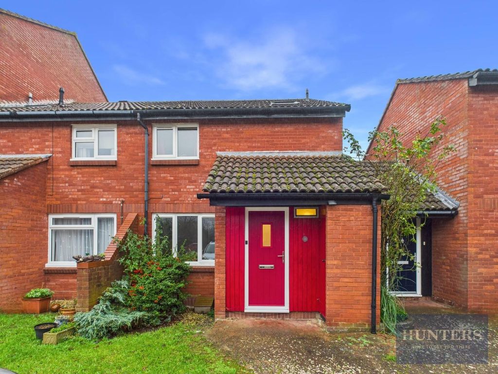 Property photo 1 of 12 Cam02256G0-Pr0467-Still026.Jpg