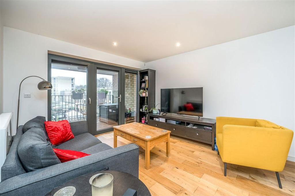 Property photo 2 of 8