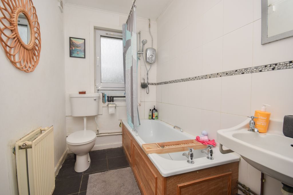 Additional image 12 of 2 bed flat for saleEast High Street, Crieff PH7