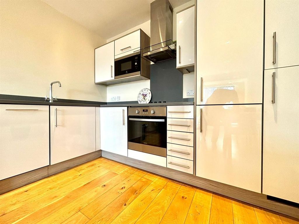Property photo 3 of 10 Whatsapp Image 2025-08-11 At 17.18.54.Jpeg