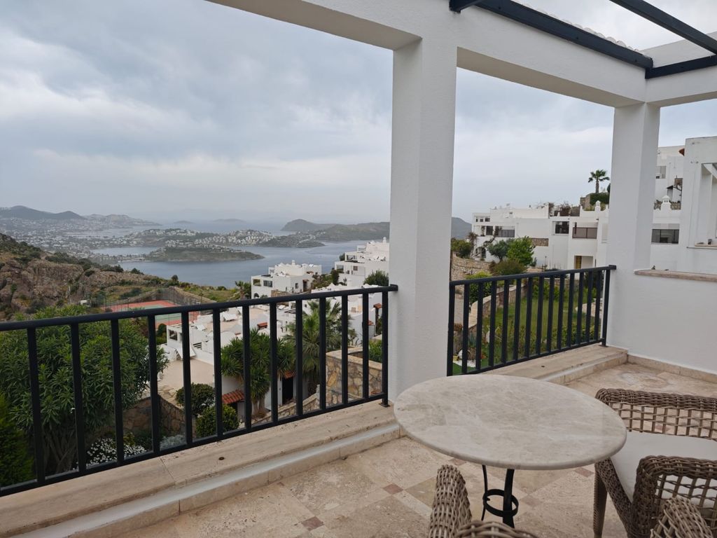 Property photo 2 of 22 Meticulous Sea View Yalikavak Villa For Sale Â€“ Sea View Terrace