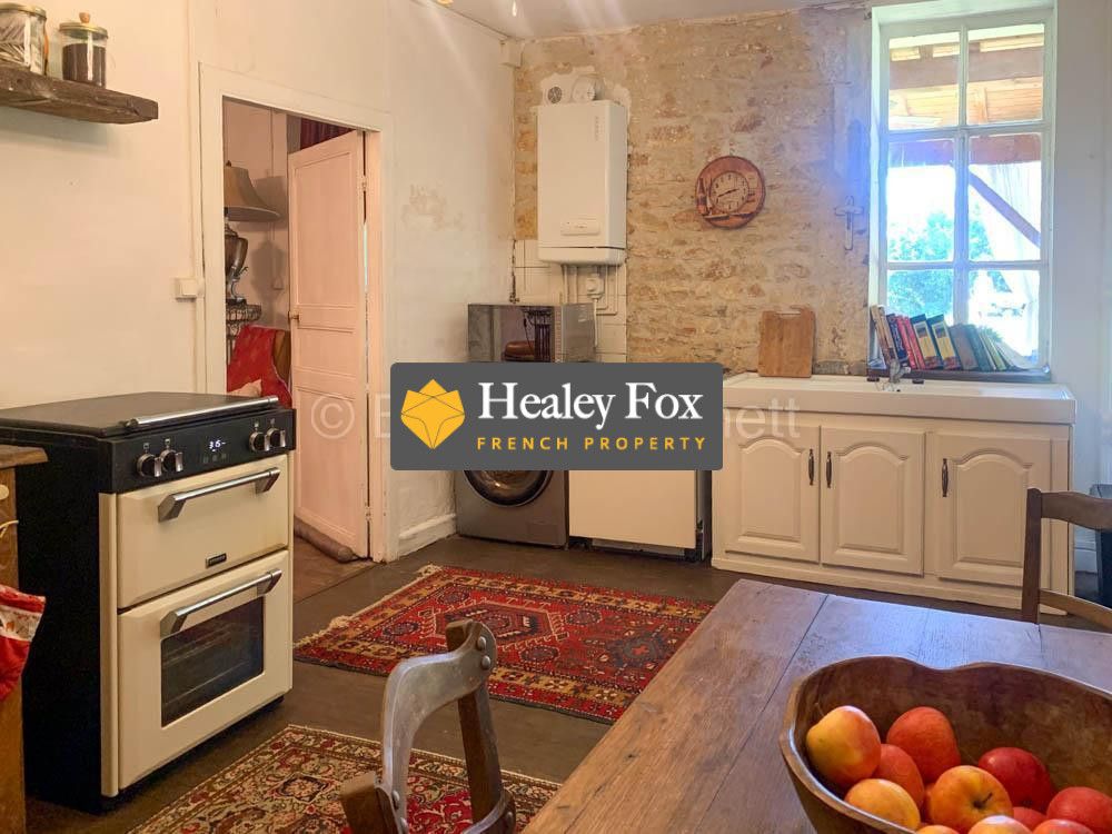 Property photo 3 of 29