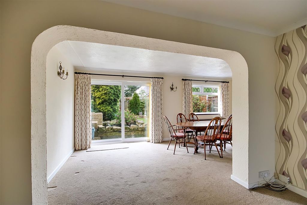 Property photo 3 of 15 Img_4862-Img_4864.Jpg