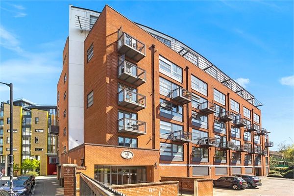 Property photo 2 of 14