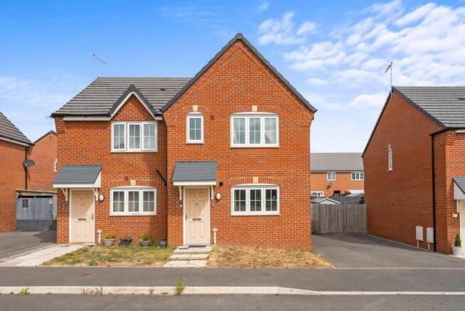 Property photo 1 of 13 Front Aspect