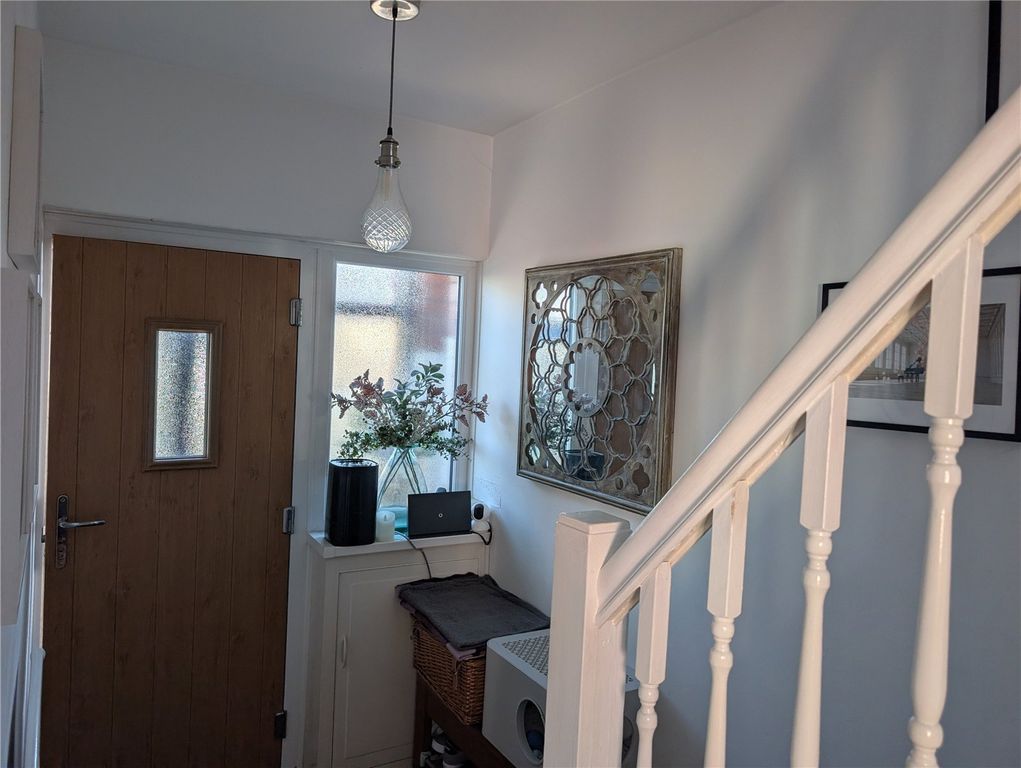 Property photo 2 of 13 Picture No. 14