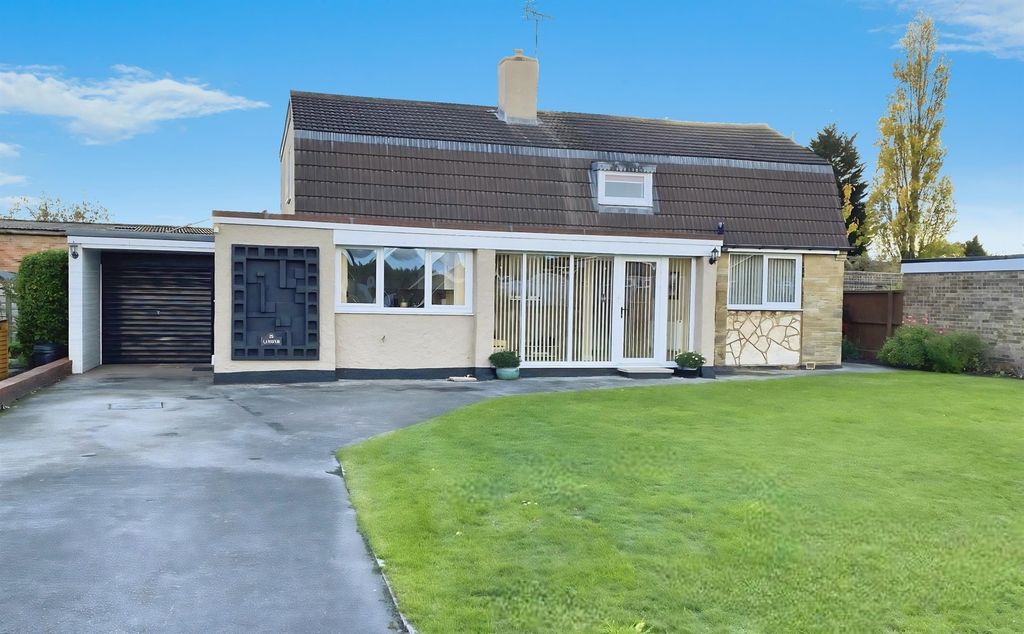 Property photo 1 of 25