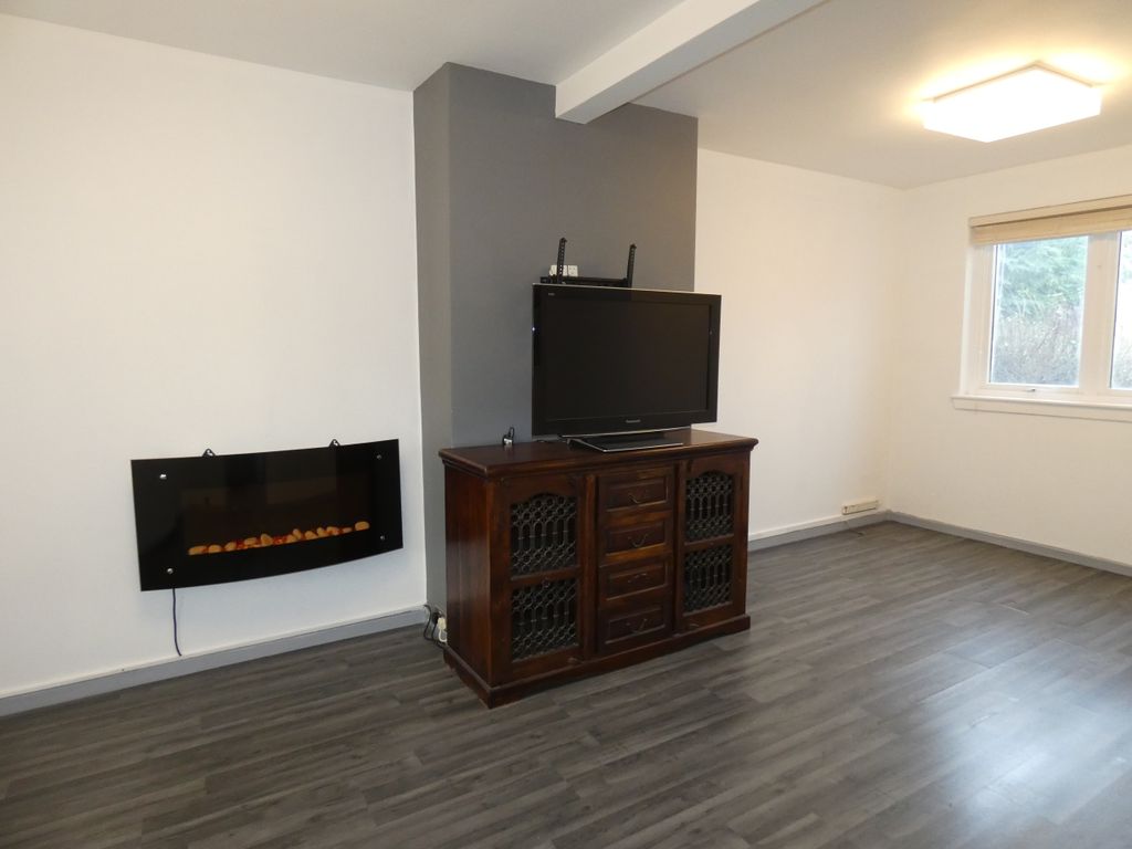 Property photo 3 of 25 Lounge