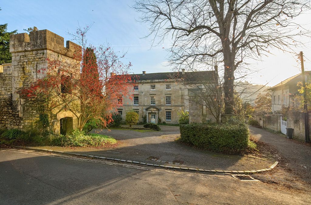 Property photo 1 of 32 1215032 (11).Jpg