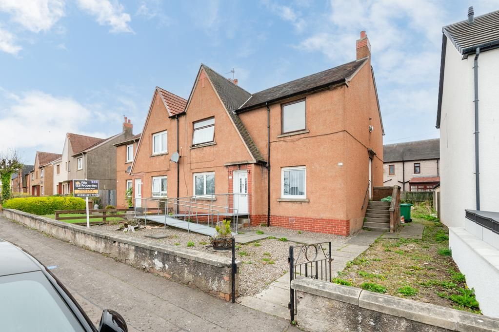 Property photo 1 of 9 Lev1332Pem External.Jpg