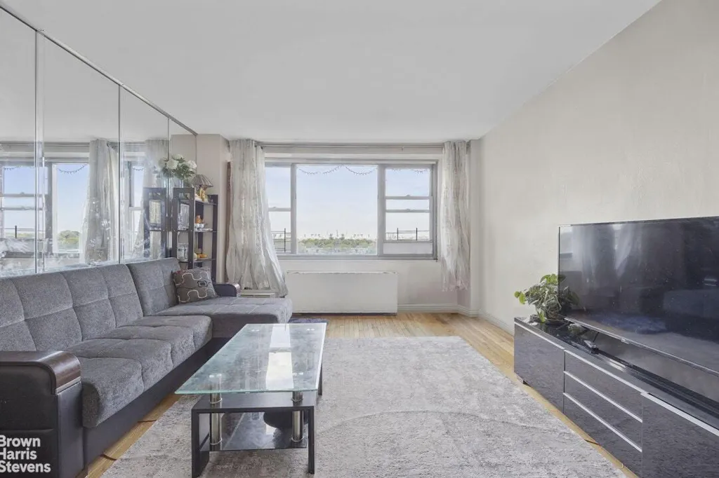 Property photo 2 of 10 <Alttext/>