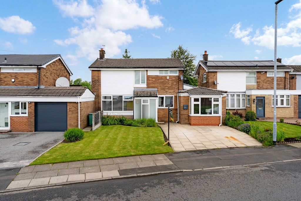 Property photo 3 of 56