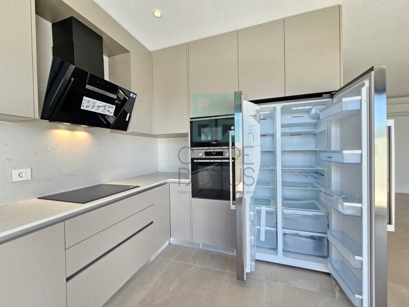 Property photo 3 of 69