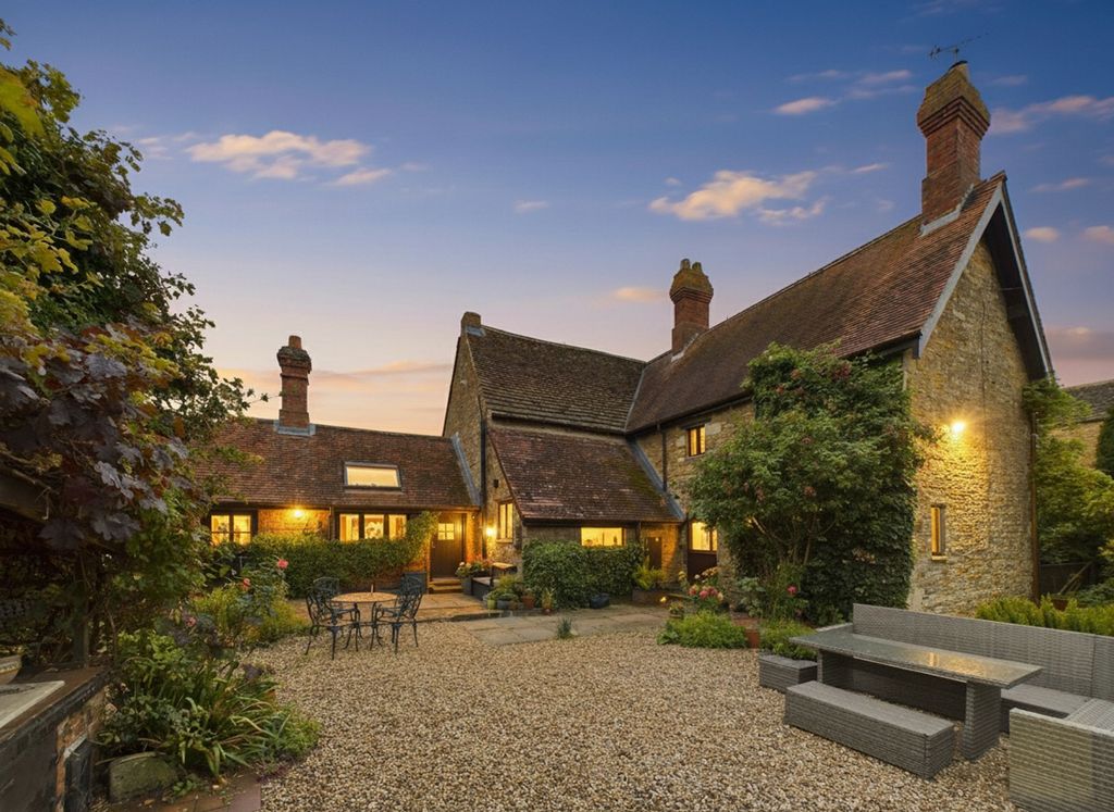 Property photo 1 of 27 Rear Of The Property